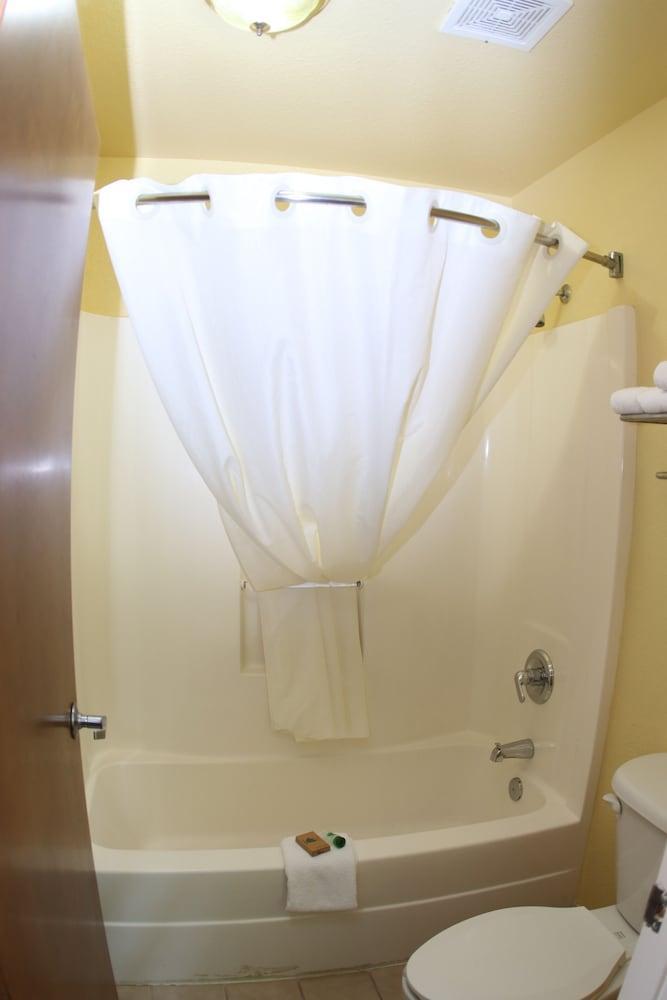 Budget Inn & Suites Hawkinsville Eksteriør bilde