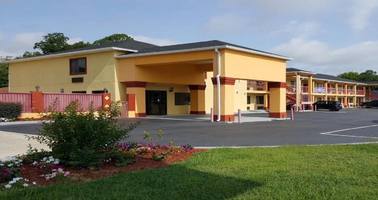Budget Inn & Suites Hawkinsville Eksteriør bilde