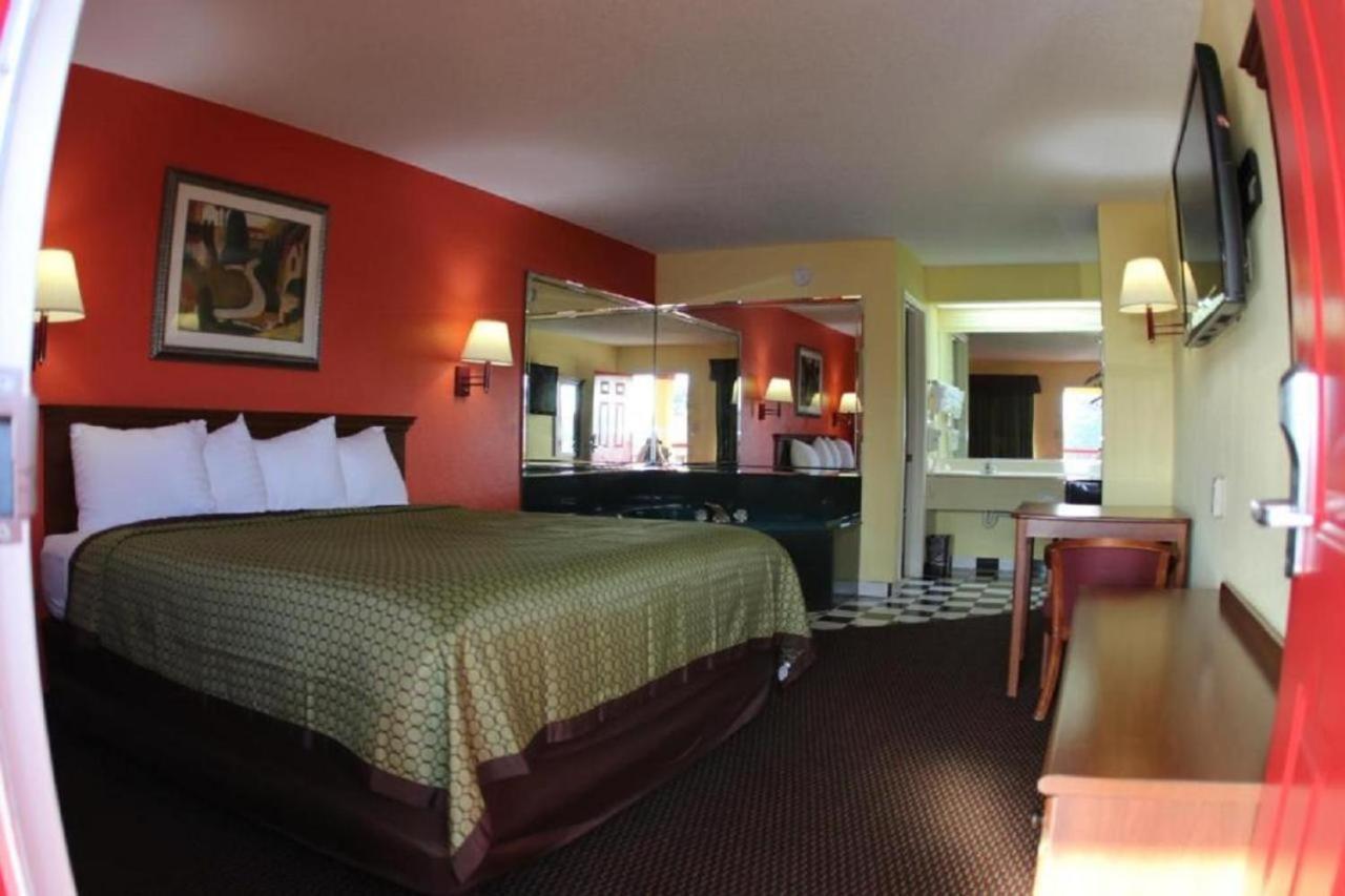 Budget Inn & Suites Hawkinsville Eksteriør bilde