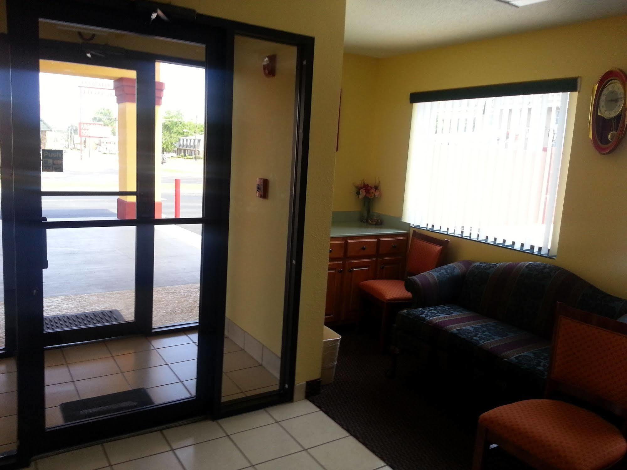 Budget Inn & Suites Hawkinsville Eksteriør bilde